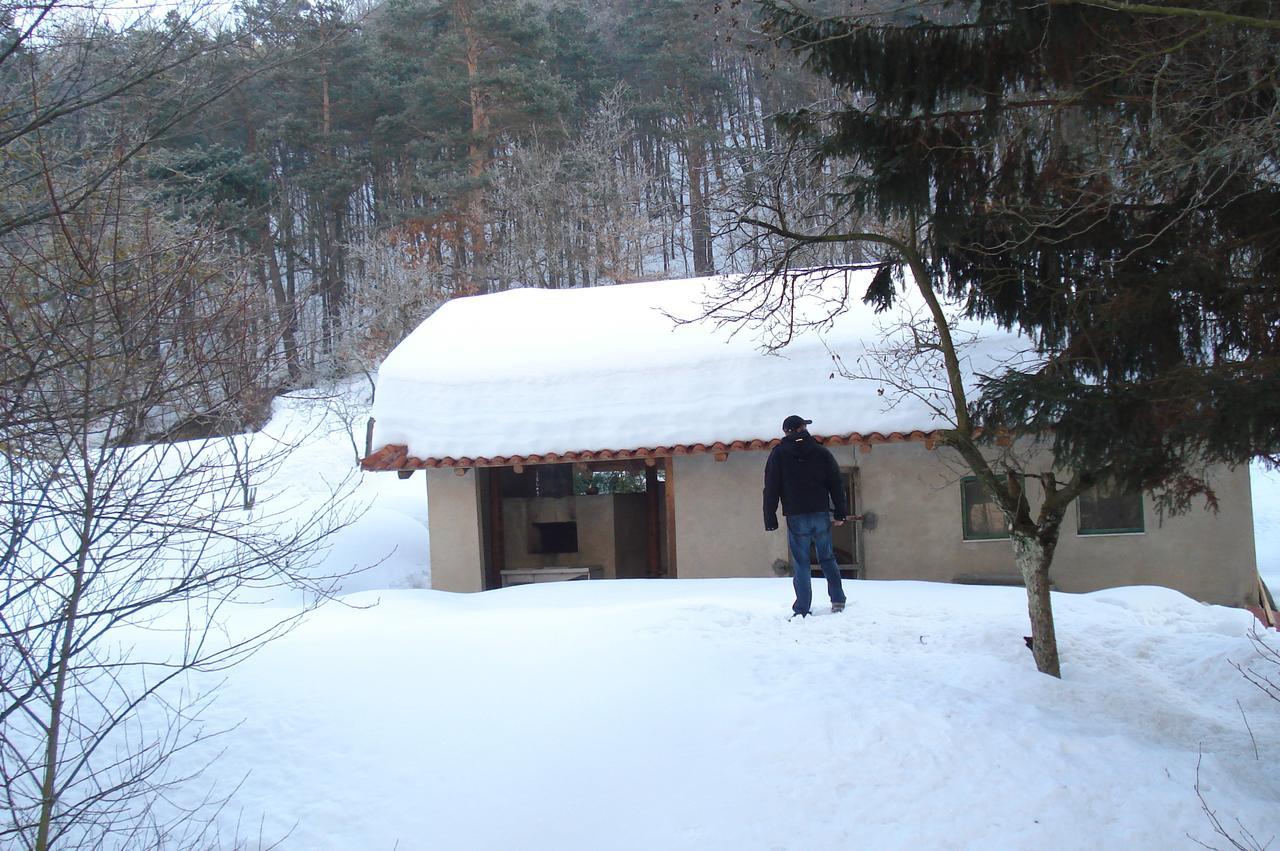 Giusvalla Forest Village Dego Номер фото