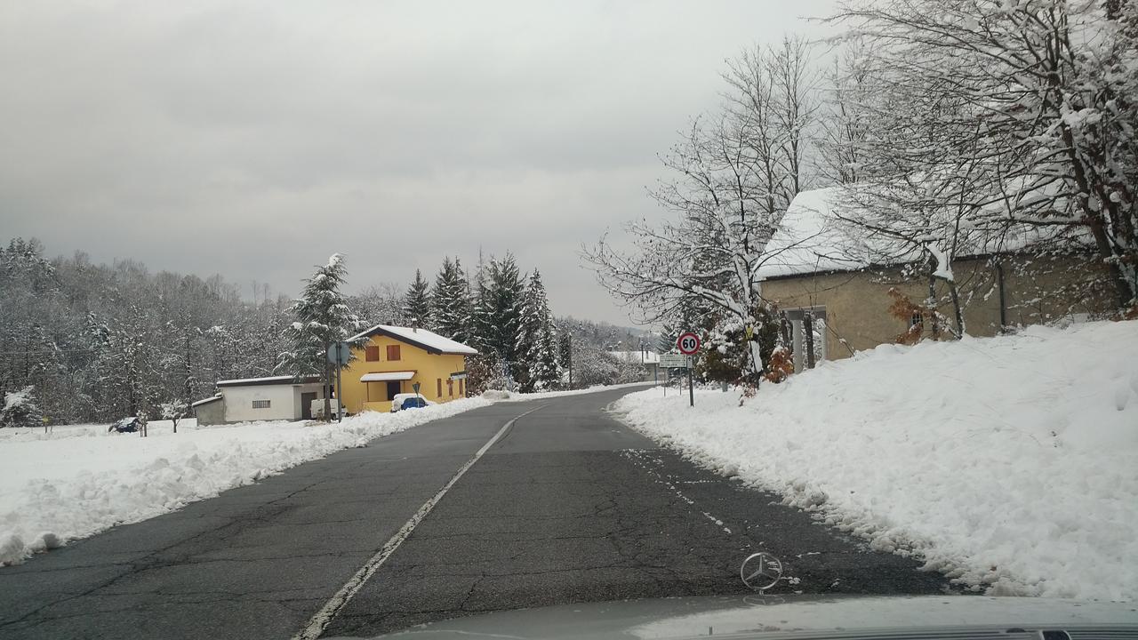 Giusvalla Forest Village Dego Экстерьер фото